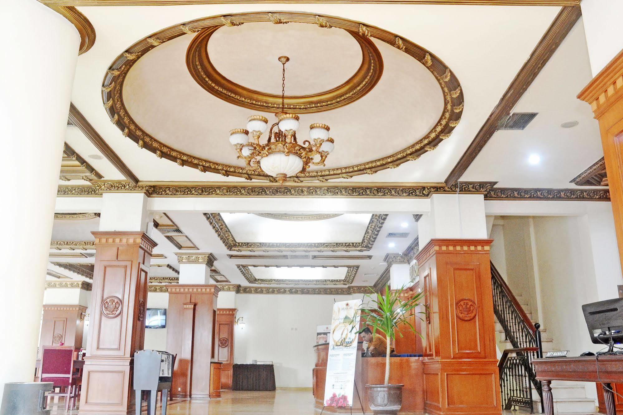 Zen Rooms Sultan Iskandar Muda スラバヤ エクステリア 写真